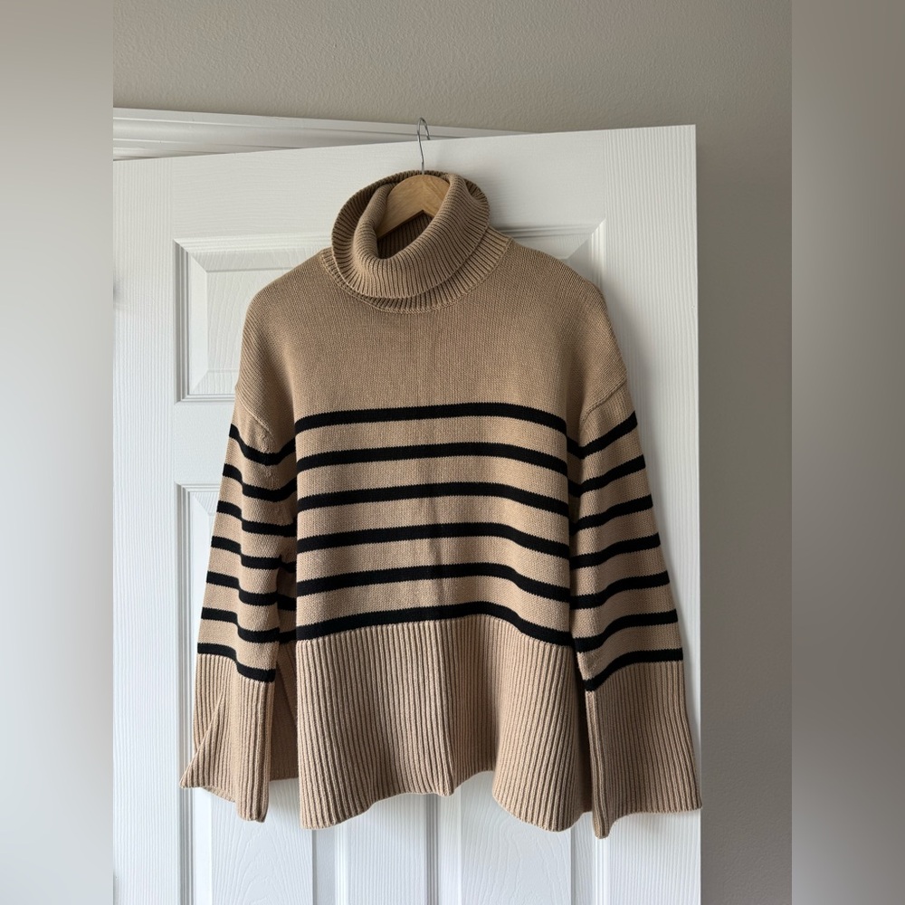 GAP Woman’s Sweater Turtleneck Long Sleeve Stripes Beige&Black Small 100% Cotton